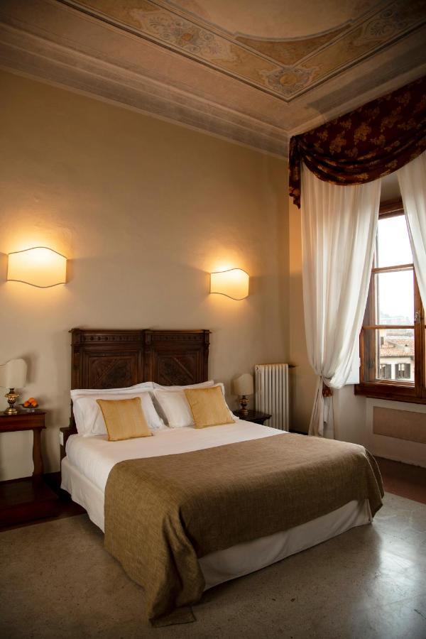 Hotel Palazzo Guadagni Флоренция Экстерьер фото