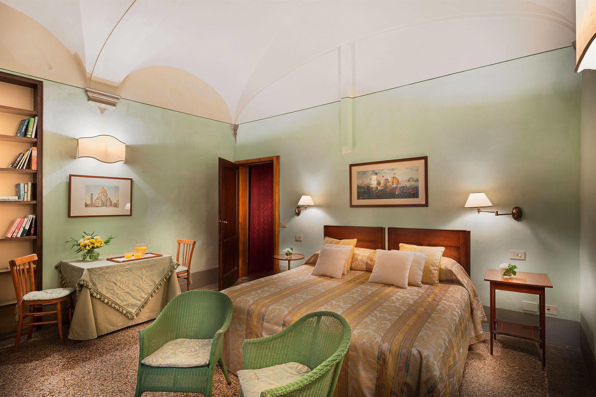 Hotel Palazzo Guadagni Флоренция Экстерьер фото