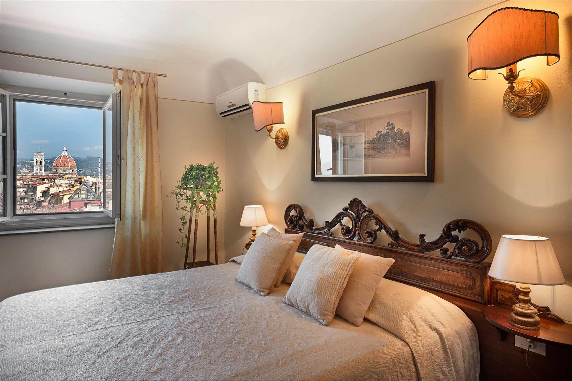 Hotel Palazzo Guadagni Флоренция Экстерьер фото